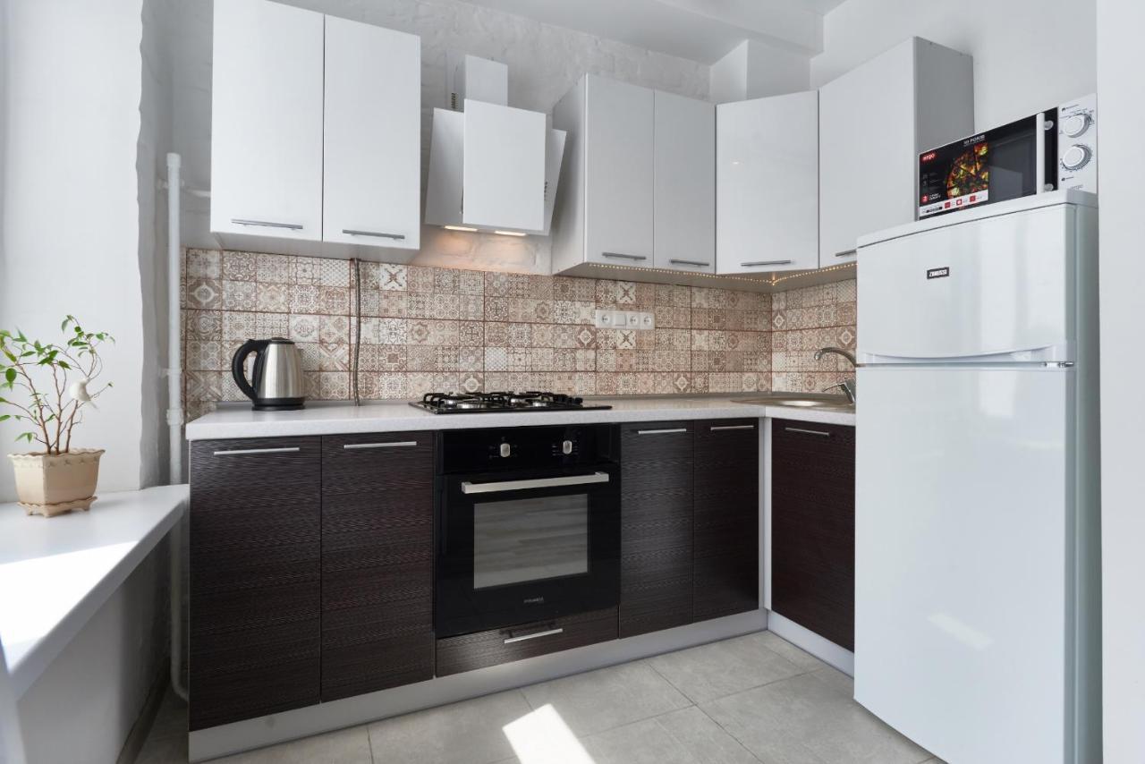 Современная 2-Комн. Дворец Украина. Kyiv Exterior foto